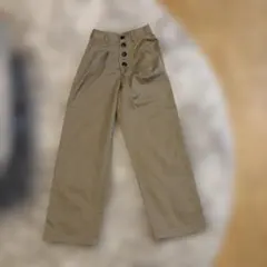 【美品✨】GU ❤️ チノハイウエストボタンワイドパンツ