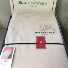 BALENCIAGA バレンシアガ　冬用　敷き毛布 140×240㎝　薄ピンク