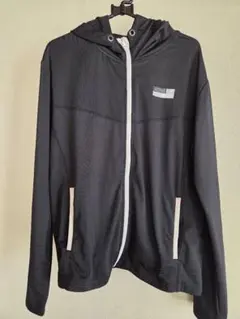 ROXY ロキシー 冬用ラッシュガード 裏起毛 フード付 黒 Lサイズ