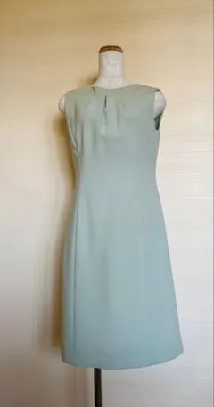 グリーン ひざ丈ワンピース