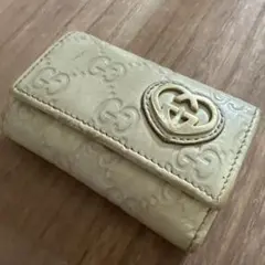 GUCCI グッチ シマ レザー 6連 キーケース ハート GG アイボリー
