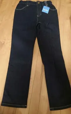 Item thumbnail for item f6dcfef4-0286-408b-a4e0-b28fb600b6cd