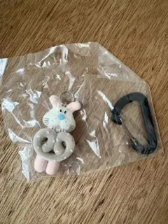 ICCHI うさぎ プレッツェル マスコット キーホルダー