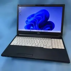 Fujitsu ノートPC 15.6インチ Windows 第８世代