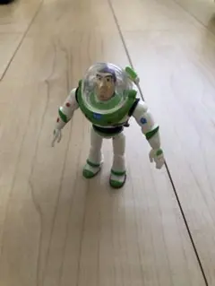 トイストーリー　どんどんおしゃべりコレクション　バズ・ライトイヤー