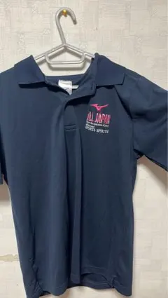 ネイビー ポロシャツ プリントロゴ