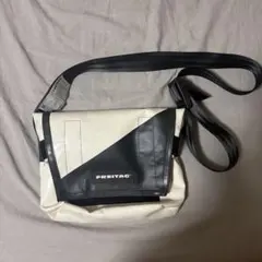 【激レア柄】フライターグ FREITAG F44 WALTER ウォルター 激レア柄】フライターグ FREITAG F44 WALTER ウォルター - メルカリ