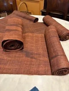 HEMP /少数山岳民族のモン族 伝統の手織り草木染　茶色麻布　1m 幅37cm