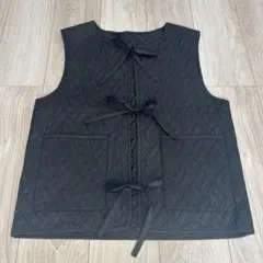 ブラック キルティング ノースリーブベスト