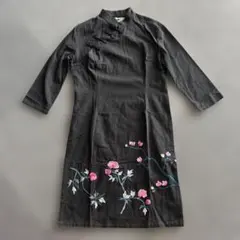 チャイナドレス　刺繍ワンピース　綿　黒　M