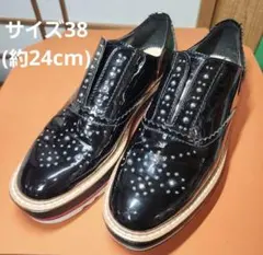 スタッズ付き黒厚底ローファー サイズ38