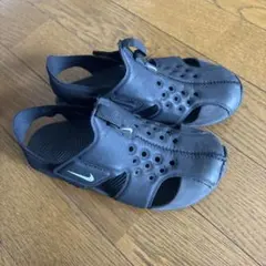 NIKE サンダル　18cm 黒