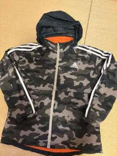 adidasウィンドブレーカー150