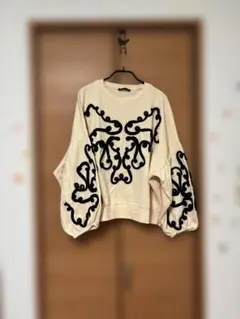 zara トレーナー