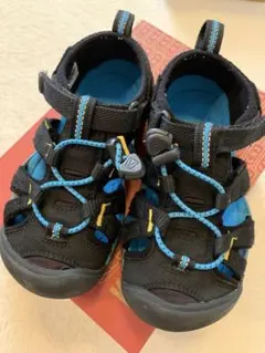 KEEN 18cmサンダル