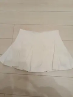 新品　ZARA　フレア　スカート　ホワイト