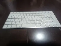 macアップル　ワイヤレスキーボード 日本語配列 ホワイト