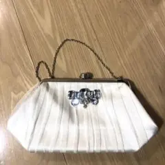 オンワード　パーティバック　ビジュウ付き華やかショルダー　結婚式や成人式のお供