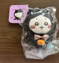 ちいかわ 黒猫のマスコット ハチワレ