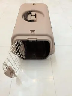 Item thumbnail for item 6f884468-1c46-4e3a-9dd9-bfdad4a6a2fe