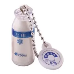 雪印メグミルク ミニチュアチャーム 乳飲料シリーズ 雪印牛乳瓶 ガチャ