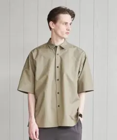 TYPEWRITER SQUARE CUT SHORT SLEEVE SHIRTのサムネイル