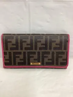 FENDI ズッカ柄 ラウンドファスナー長財布 ピンク - メルカリ