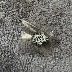 TREASURE ピンバッチ ヒョンソク