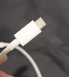 Lightningケーブル ホワイト