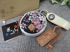 定AA3114未使用 木箱入り 花山コインケース　京桜 和柄　レザー