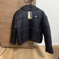 NIKE アウター　新品未使用