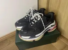 BALENCIAGA トリプルS スニーカー 41size - メルカリ