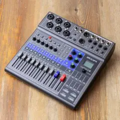 Item thumbnail for item 25deb46d-6b5e-4800-8921-a86072f86bca