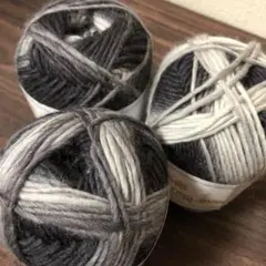 グラデーションウールヤーン3玉 モノトーン
