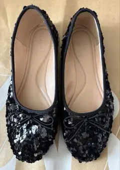 【美品/最終値下げ】ZARA フラットシューズ スパンコール　35のサムネイル