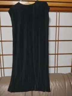 プリーツ ノースリーブ ブラック M-L