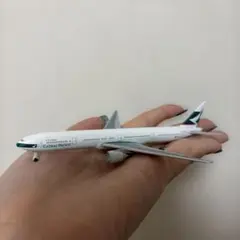 飛行機 模型のサムネイル