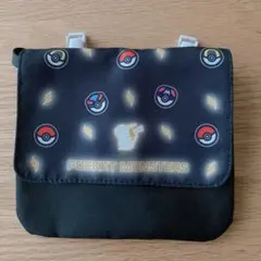 新品未使用品❣️ポケットモンスター バッグ　ポーチ　ポケモン　pokemon 黒
