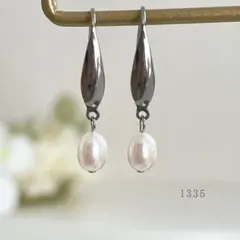 淡水パール　真珠　ピアス　雫　フォーマル　入学式　結婚式　オフィス