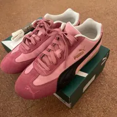 PUMA スニーカー ピンクのサムネイル