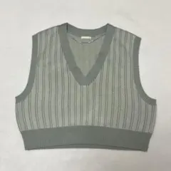 【GU ジーユー】 ニットベスト ベスト Vネック XL ブルーグレー 綺麗め