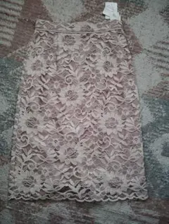 新品・美品・タグ付　プロポーションボディドレッシング　花柄レースタイトスカート