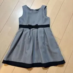 グレーとネイビーのストライプノースリーブワンピース 100cm