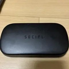 Item thumbnail for item 95521ee4-edcf-4b69-ba6d-18c9b0b1017d