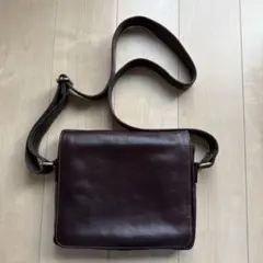 Item thumbnail for item 042c1ac6-dbad-4e9a-a519-6cd5bf9b6d26