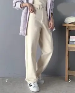 美品 Classical Elf ゆったりハイウエストワイドストレート無地デニムのサムネイル