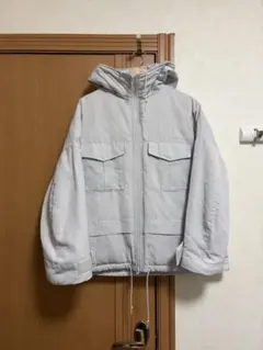 美品　UNIQLO ダウン　white monutaineering