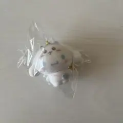 サンリオ ちいかわ シークレットフロッキーマスコット シナモンロール ハチワレ