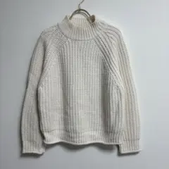 Item thumbnail for item c7fc9bef-ed13-40cb-aea9-26e41f08a33c