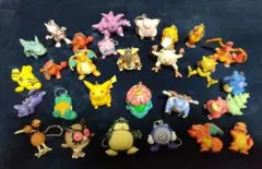 ポケモン　キーホルダーなど28個まとめ売り